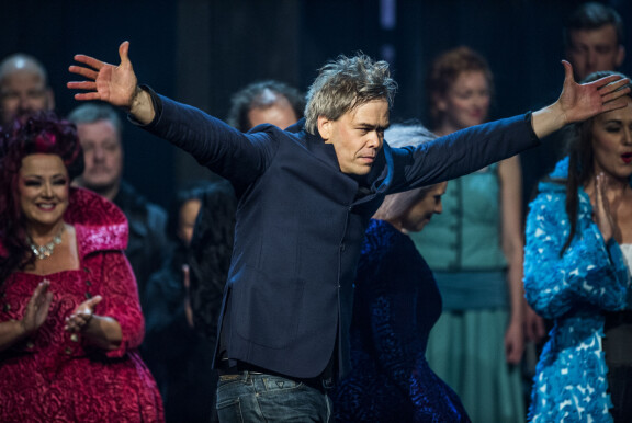 Hannu Lintu Savonlinnan oopperajuhlilla 2014.