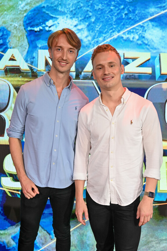 Ilmari ja Aapo kisasivat Amazing Race Suomen ensimmäisellä tuotantokaudella. Heidän pudottuaan kisaa jatkoi vielä kuusi paria.