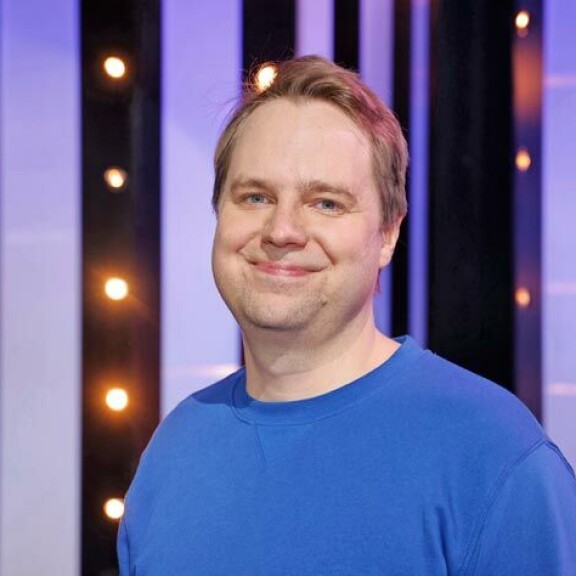 Putous-tähdillä on suuret tuloerot – Niina Lahtinen ja Aku Sipola käärivät hurjat massit Joonas Kääriäinen