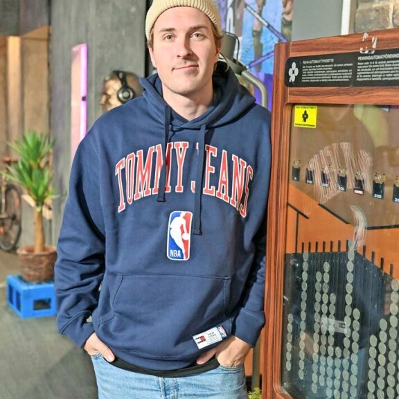 Putous-tähdillä on suuret tuloerot – Niina Lahtinen ja Aku Sipola käärivät hurjat massit Köpi Kallio