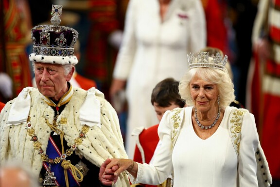 Charles ja Camilla ovat eri mieltä peitoista. Kuva heinäkuulta 2024.
