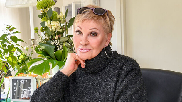 Hannele Lauri joutui katalan hakkerin uhriksi: 'Sinne meni tili ja elinkeino' Hannele Lauri