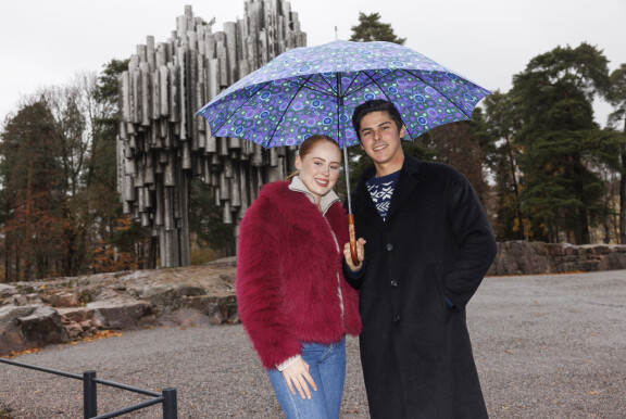 Nachon perhe ihastui Paulaan heti kättelyssä.