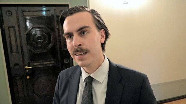 Seiskan kohuvideo: Matias Mäkysen nolo valehtelu tallentui videolle – SDP:n varapuheenjohtaja vastaa skandaalipaljastukseen Matias Mäkynen