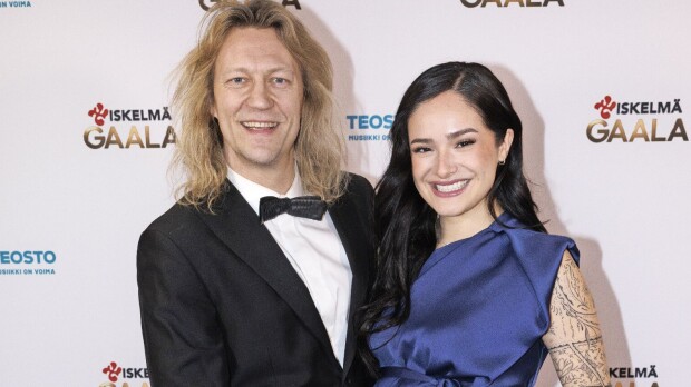 Jukka ja Chachi Hildénin vauva kastettiin – yllättävät kummit!
