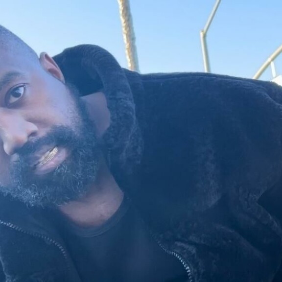 Vihainen Kanye vilautti hampaitaan. Kanye