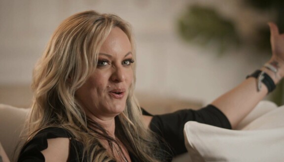 Donald Trumpiin yhdistetystä pornotähdestä, Stormy Danielsista kertova kaksiosainen dokumentti Stormy julkaistaan MTV Katsomossa perjantaina 8. marraskuuta.