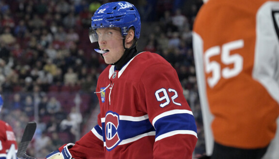 Patrik Laineella oli raportoidusti vahva treenikesä takanaan. Sitten mies loukkaantui harjoitusleirillä ennen NHL-kauden alkua.
