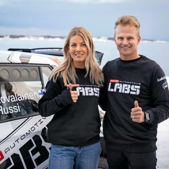 Janni yllätti uudella aluevaltauksellaan Heikin kartturina. janni ja heikki