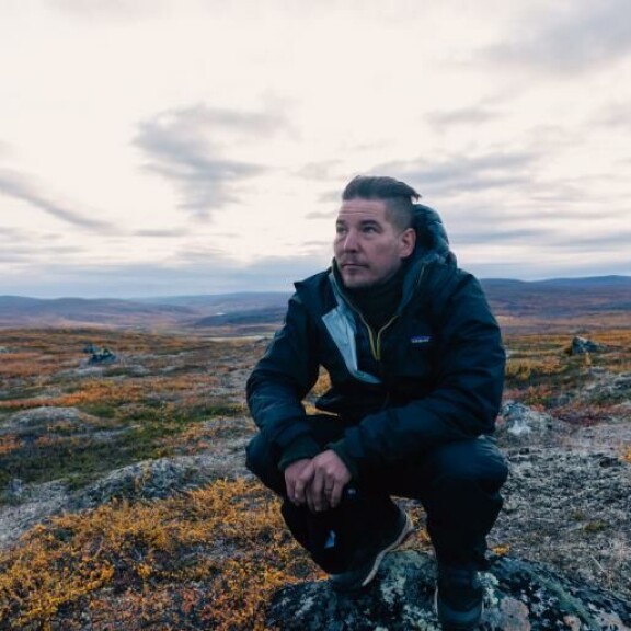 Jalmari Helander ei jaksa kuunnella länkytystä vaan haluaa tehdä elokuvia omilla ehdoillaan. Jalmari Helander ei jaksa kuunnella länkytystä vaan haluaa tehdä elokuvia omilla ehdoillaan.