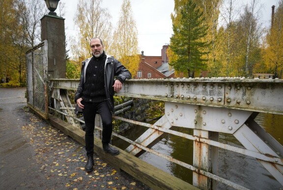 JP on soittanut lukusissa bändeissä nuoruudestaan lähtien.