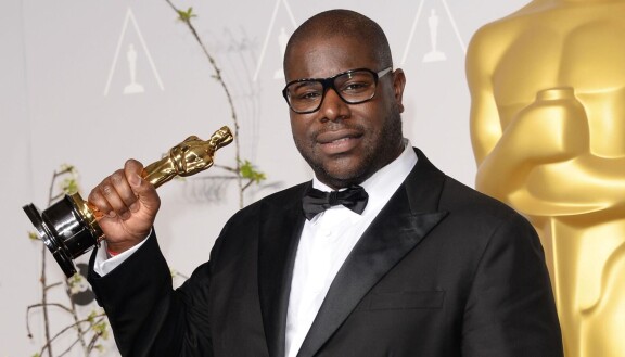 Steve McQueen on vahva ehdokas seuraavan Bond-elokuvan ohjaajaksi.