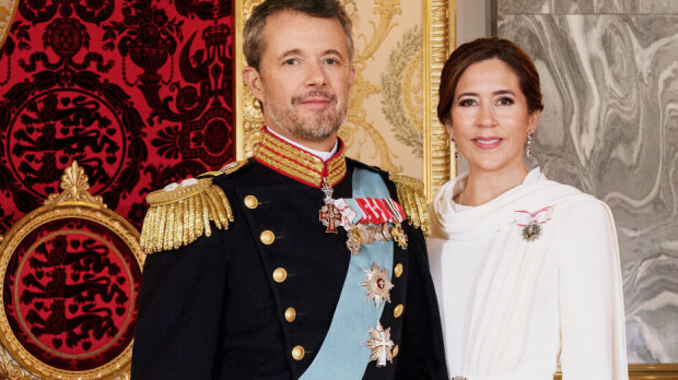 Oho! Kuningatar Mary jakoi intiimin kuvan