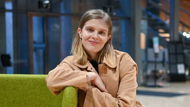 Alina Tomnikov puhuu avoimesti rahasta: Saksasta tuhti tili Alina Tomnikov