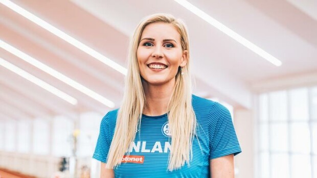 Salattu suhde paljastui: EM-mitalisti Kristiina Mäkelä rakastui keihäskarpaasiin Kristiina Mäkelä