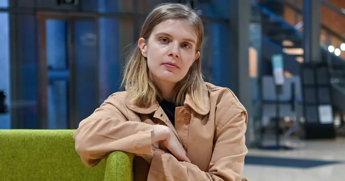 Alina Tomnikov perhetaustastaan: ”Olen huono puolivenäläinen”