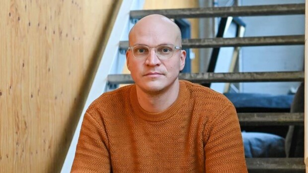 Riku Nieminen avoimena: Äitini riisti henkensä Riku Nieminen