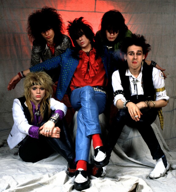 Hanoi Rocks vuosimallia 1982: Sami Jaffa, Michael Monroe, Razzle, Nasty Suicide & Andy McCoy.