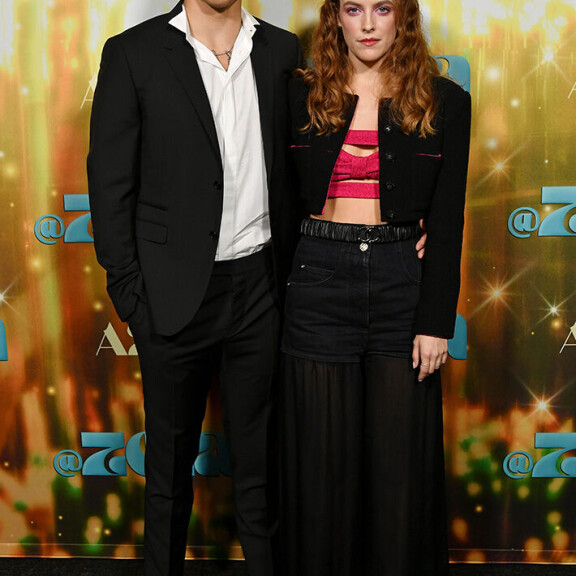 Riley ja Ben edustivat Zola-elokuvan punaisella matolla vuonna 2021. Riley Keough ja Ben Smith-Petersen