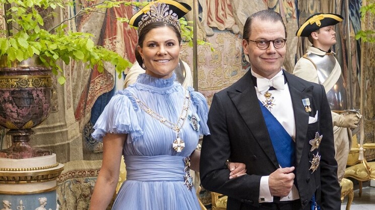 Kruununprinsessa Victoria repäisi – prinssi Danielin käytös hämmensi