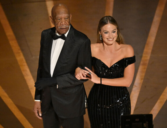 Morganin käsi herätti huomiota vuoden 2023 Oscar-gaalassa.