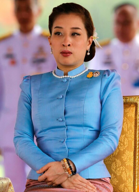 Thaimaan tulevaksi hallitsijaksi kaavailtu prinsessa Bajrakitiyabha on tiettävästi vieläkin sairaalassa.