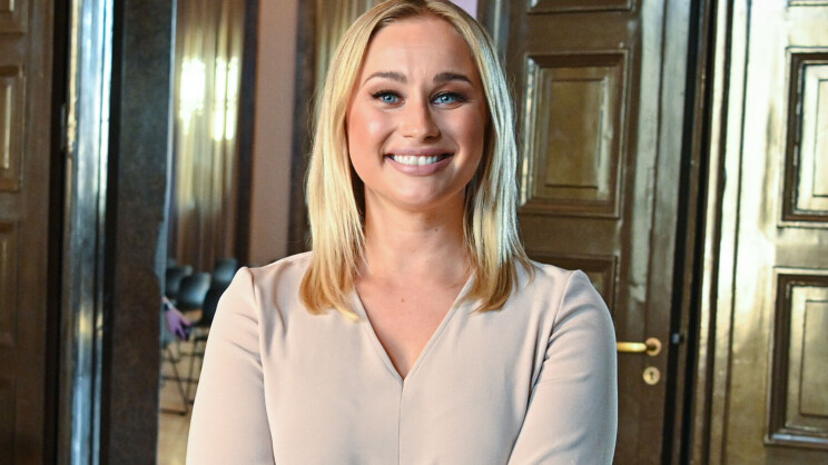 Anne Ramsay kommentoi salasuhdettaan