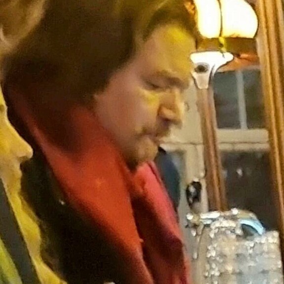 Viikon Kääk-juorut: Syrjäyttikö tämä missikaunotar Henna Peltosen? Juha-Pekka Mikkola