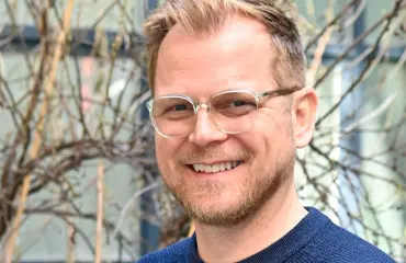 Ei merkkiäkään Annesta! Antti Luusuaniemi paidattomana: "Parhaassa seurassa"