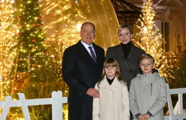 Ooh! Tältä Monacon ruhtinatar Charlene näyttää nyt – perhekuvat julki