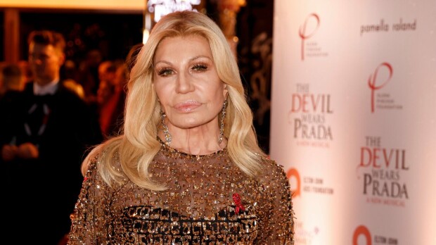 Mitä hiivattia? Donatella Versacen, 69, uskomaton muodonmuutos – kohukuva