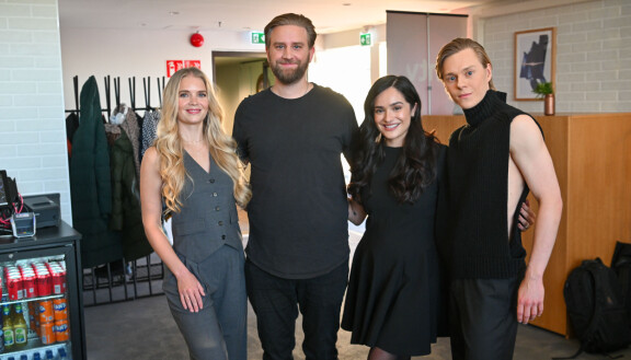 Iholla ohjelmassa nähdää Lotta Hintsa, Joel Harkimo, Chachi Hildén sekä Atte Kilpinen.