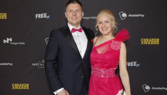 Auri Kananen ja Sami Salminen saavat vauvan, jonka laskettu aika siintää lokakuun lopussa.