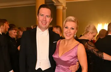 Vappu Pimiältä jäätävä kuitti miehensä muodonmuutoksesta