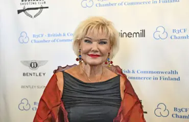 Oho, mitä diivailua! Karita Mattila raivostui lentokentällä – kuva!