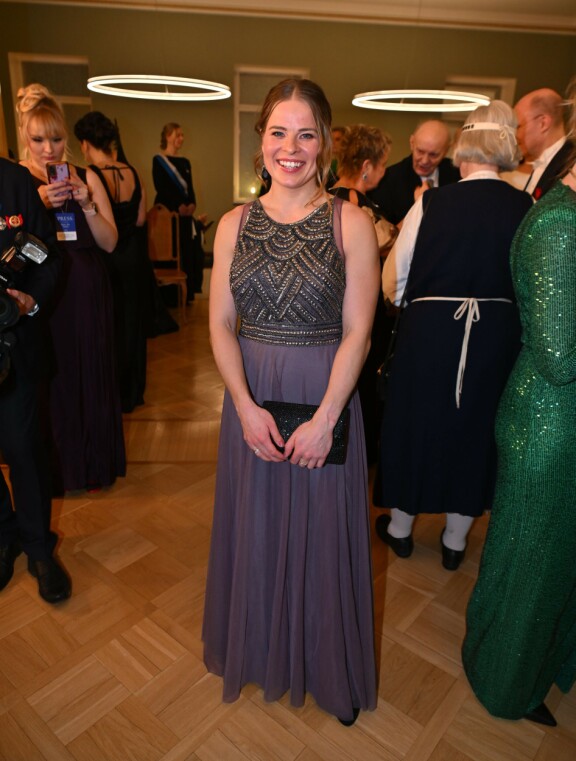 Krista Pärmäkoski analysoi Seiskalle, miksi Norjan Therese Johaug on niin ylivoimainen.