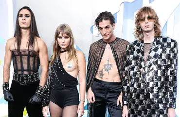 Apua! Måneskin-yhtyeen Damianon tyylimuutos järkytti fanit - katso