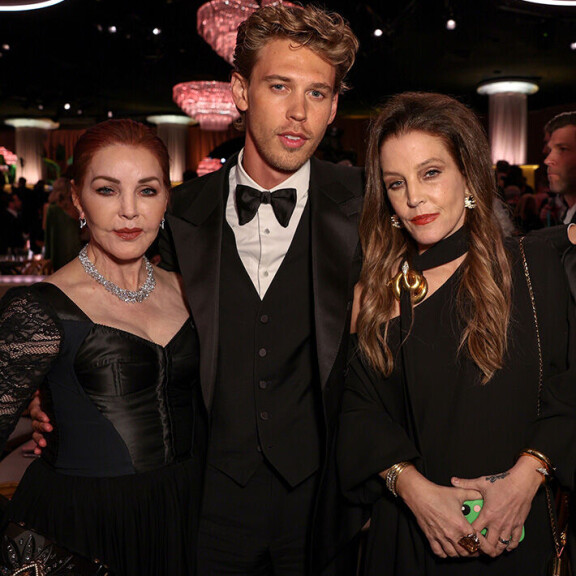 Austin teki palkitun roolin Elvis-elokuvassa, jolle Priscilla ja Lisa Marie antoivat siunauksensa. Tämä kuva on yksi viimeisistä, joita Lisa Mariesta otettiin. Lisa Marie ja Priscilla Presley sekä Austin Butler