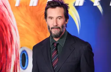 Harvinaiset kuvat! Keanu Reeves, 60, hehkui onnesta tyttöystävänsä kanssa