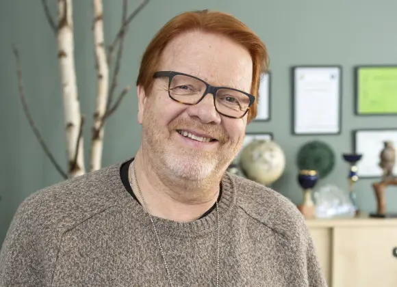 Tällainen on uusi Kummeli-sarja – Heikki Silvennoisen viimeisiä tv-töitä