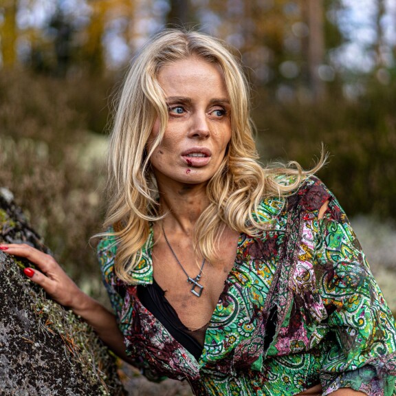– Oli siinä veren maku suussa, Katariina miettii kuvauksia.