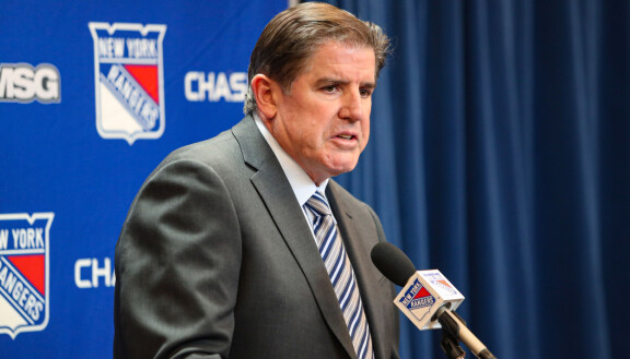 NY Rangersin päävalmentaja Peter Laviolette on tiukan miehen maineessa.