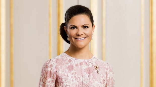 Kruununprinsessa Victoria pelmahti tavisten joukkoon – kuva!