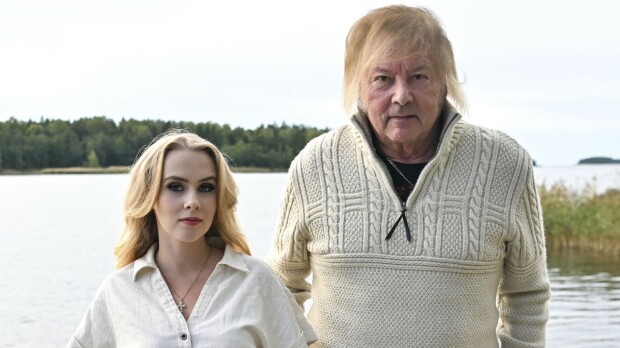 Danny ja Helmi iloitsivat yhdessä risteilyllä
