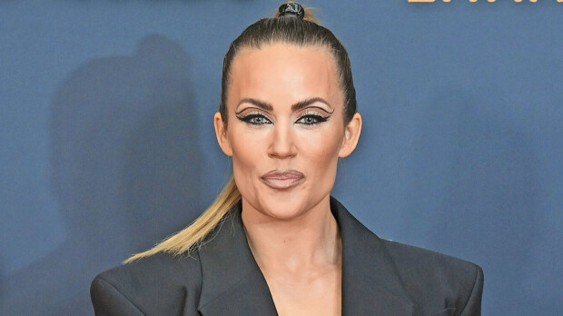 Podcast: Martina Aitolehti muistelee sydäntäsärkevästi 22-vuotiaan siskonsa kuolemaa