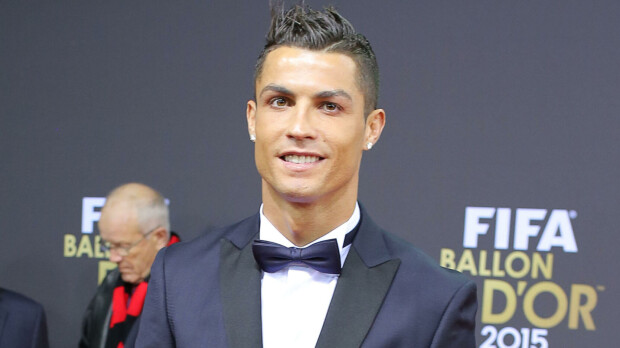 No nyt! Suomessa lomaileva Cristiano Ronaldo talvisissa puuhissa – kuva