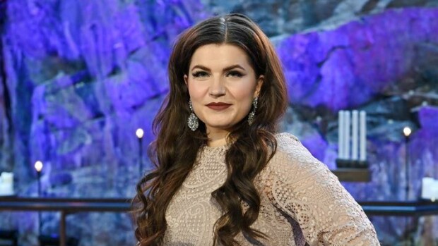 Suvi Teräsniska peruu mystisesti keikkojaan: 'Syyksi kerrottiin...' Suvi Teräsniska