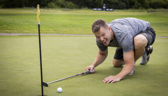 Juhalta sujuu myös golf.