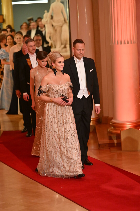 Sofia Virta ja Atte Ailio ovat näyttävä pariskunta.