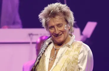 Rod Stewart viettää synttäreitään juuri nyt – kulut arvioidaan miljoonissa